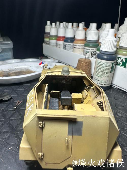 重温长征精神：车辆模型竞赛