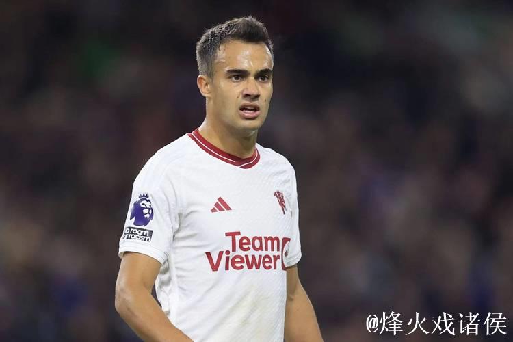 雷吉隆自由转会加盟迈阿密国际,签约至2027年底 雷吉隆自由转会加盟迈阿密国际,签约至2027年底